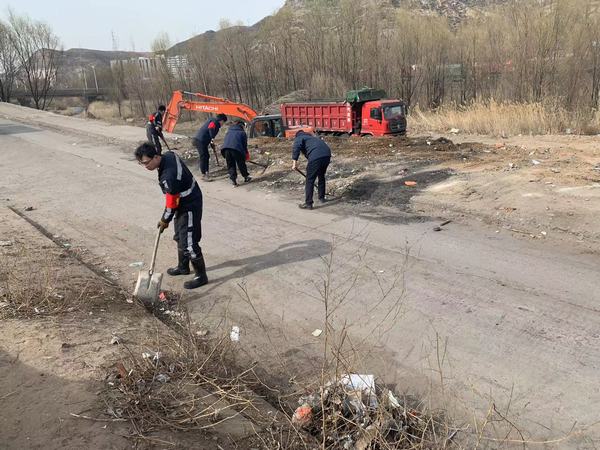 陜煤建設(shè)韓城分公司安裝三項(xiàng)目部開展“青年三突擊”活動(dòng)