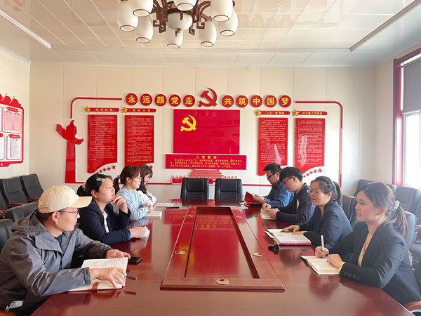 “疫”起讀書   點(diǎn)亮人生