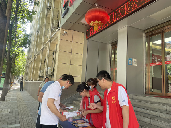 陜煤建設機電安裝公司開展安全宣傳咨詢?nèi)栈顒?></div>
                                <div   id=