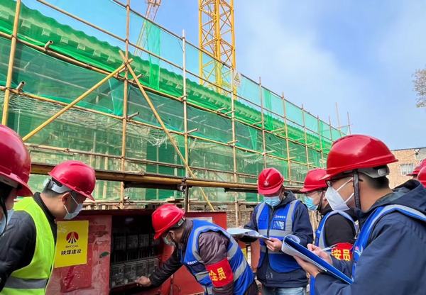 組“團(tuán)”踐行新思想，躬“青”展現(xiàn)新作為