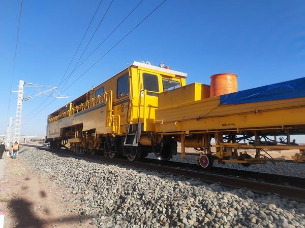 奮戰(zhàn)不停歇，陜煤建設(shè)路橋分公司靖神鐵路項(xiàng)目部完成多個(gè)節(jié)點(diǎn)目標(biāo)任務(wù)