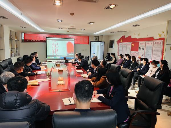 陜煤建設(shè)礦建二公司：做好春節(jié)前廉政教育 讓黨員干部“紀”上心頭