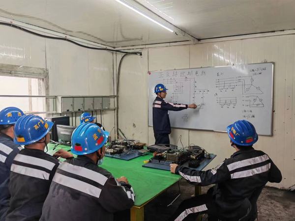 陜煤建設(shè)洗選煤運營公司紅柳林洗煤廠項目部：嚴(yán)抓細管守紅線 筑牢安全“銅墻鐵壁”