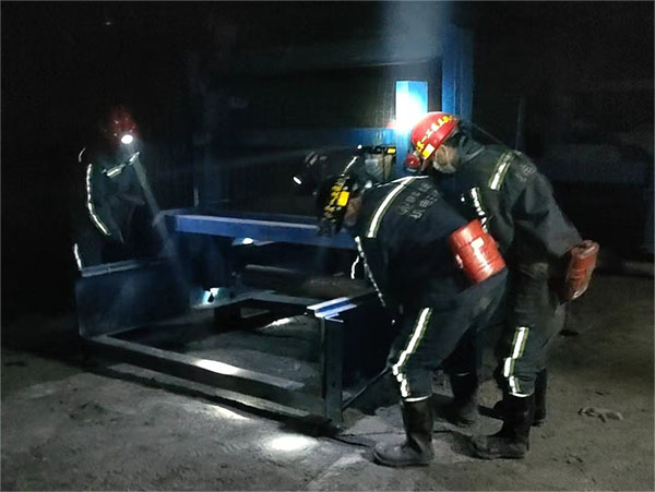 全力奮戰(zhàn)搶工期，跑出建設(shè)“加速度”