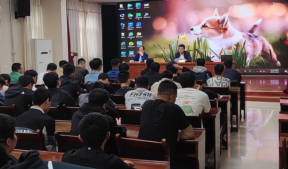 陜煤建設集團人力資源部赴蒲白技工學校 就技能工人崗位招聘進行宣講