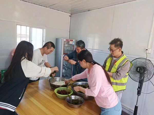 陜煤建設(shè)天工公司土建二部：一“粽”濃情，一“粽”鄉(xiāng)愁