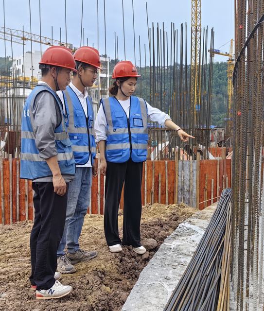 陜煤建設韓城分公司踐行“四個倡導”見實效 之倡導做一名學習型員工