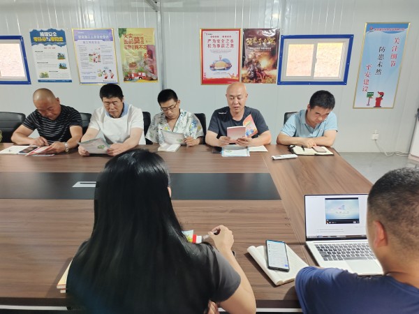 陜煤建設(shè)機(jī)電安裝公司涌鑫項目部：生態(tài)環(huán)保，行動起來！