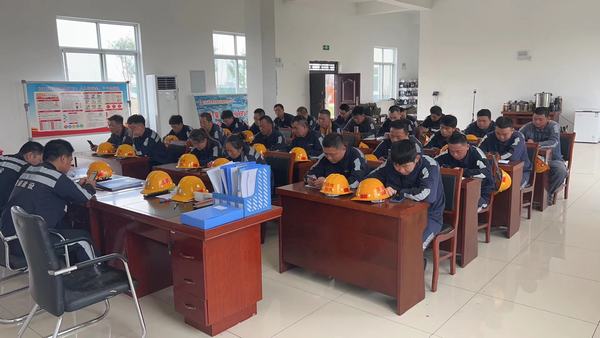 陜煤建設(shè)洗選煤運(yùn)營(yíng)公司神渭蒲城運(yùn)營(yíng)項(xiàng)目部：堅(jiān)持“黨建+安全”，筑牢安全生產(chǎn)堡壘