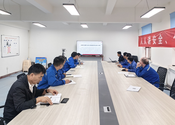 陜煤建設(shè)礦建三公司：多舉措應(yīng)對“秋老虎”