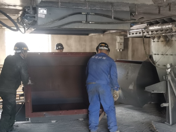 陜煤建設(shè)機電安裝公司黃陵項目部儲煤設(shè)備改造項目穩(wěn)步推進