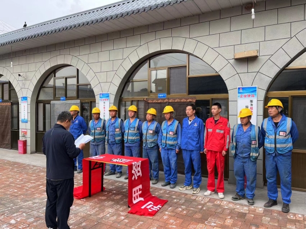 陜煤建設(shè)機(jī)電安裝公司涼水井項(xiàng)目部環(huán)?；顒?dòng)在行動(dòng)