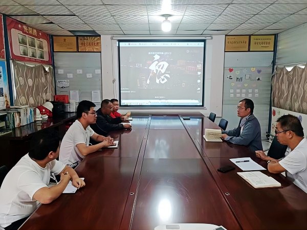 陜煤建設(shè)澄合分公司第十二項目部打好“預(yù)防針”筑牢“防護(hù)墻”