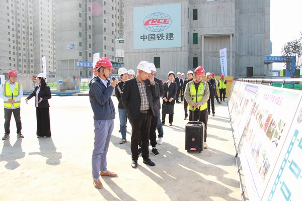 陜煤建設(shè)路橋分公司：對(duì)標(biāo)學(xué)習(xí)找差距，觀摩交流促提升