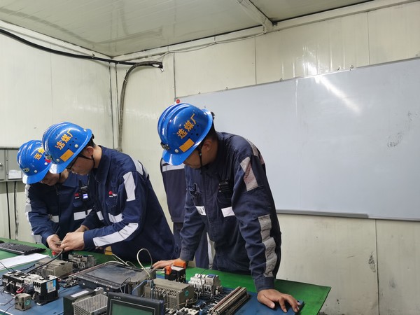 陜煤建設洗選煤運營公司紅柳林洗煤廠項目部： “實、細、深”重磅出擊 打好發(fā)展根基“攻堅戰(zhàn)”