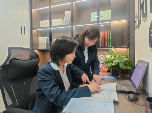 陜煤建設(shè)礦建三公司：“寶藏”讀書角，解鎖閱讀學習“新姿勢”