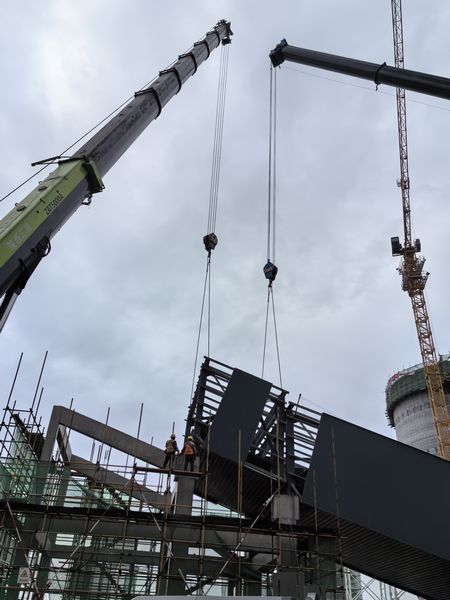 陜煤建設(shè)天工公司“雙機(jī)抬吊”貫通點(diǎn)火“主動(dòng)脈”