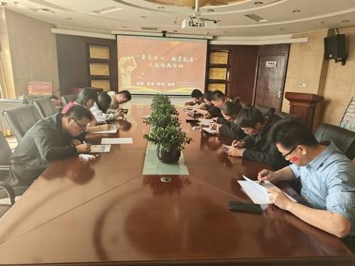 陜煤建設(shè)內(nèi)蒙古分公司組織開展“青春五四，翰墨飄香”主題繪畫活動