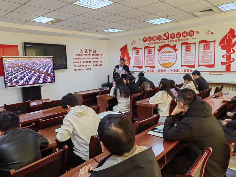 陜煤建設(shè)煤礦運(yùn)營服務(wù)分公司：黨建引領(lǐng)提升公司治理新高度