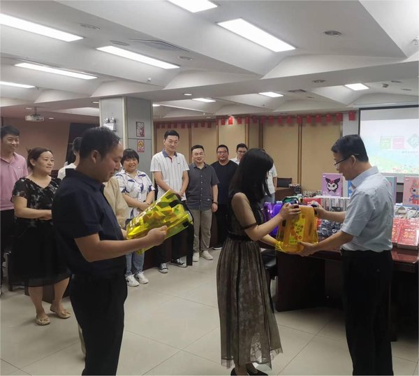 陜煤建設(shè)路橋分公司開展“六一”關(guān)愛職工子女成長活動(dòng)