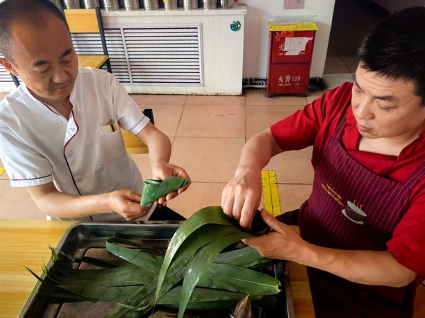 陜煤建設(shè)洗選煤運(yùn)營(yíng)公司檸條塔運(yùn)營(yíng)項(xiàng)目部開(kāi)展“濃情端午節(jié)，‘粽’享好時(shí)光”主題活動(dòng)