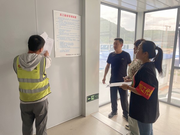 陜煤建設(shè)銅煤公司：多方聯(lián)合發(fā)力 共筑安全屏障