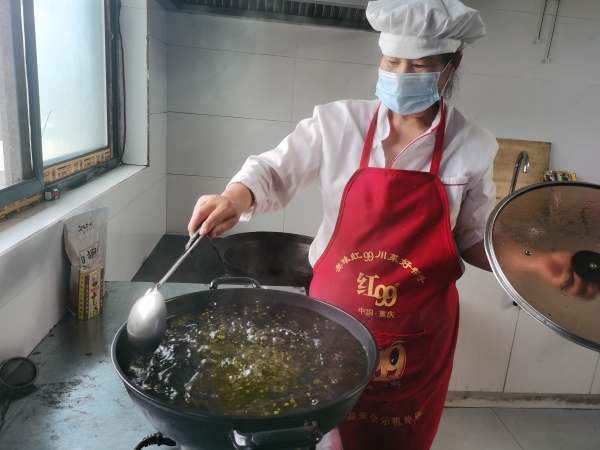 陜煤建設(shè)機電安裝公司：戰(zhàn)高溫，不服“暑”