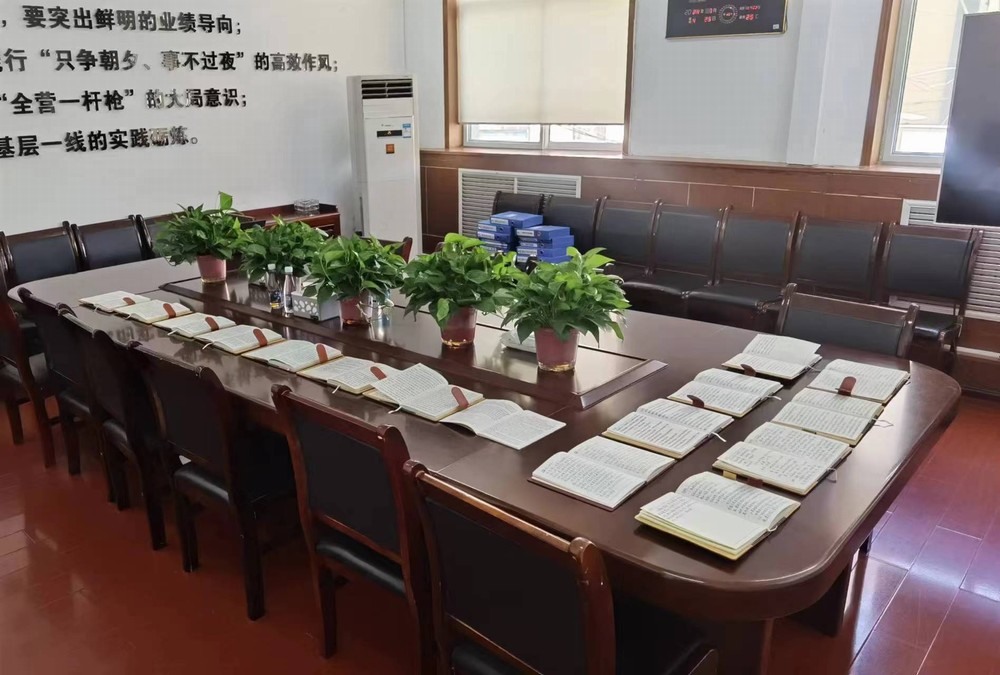 陜煤建設(shè)機(jī)電安裝公司：學(xué)習(xí)筆記“曬”出來，學(xué)風(fēng)建設(shè)“展”風(fēng)采