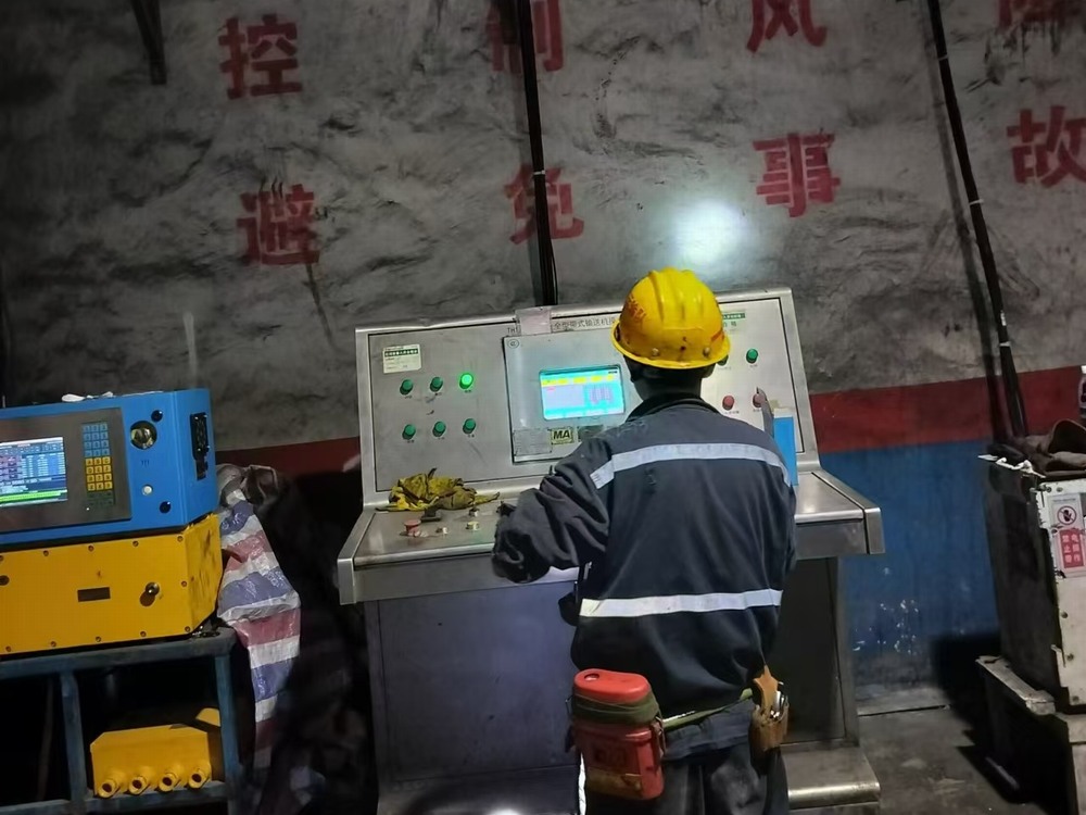 陜煤建設(shè)機(jī)電安裝公司小保當(dāng)項(xiàng)目部順利完成2項(xiàng)施工任務(wù)