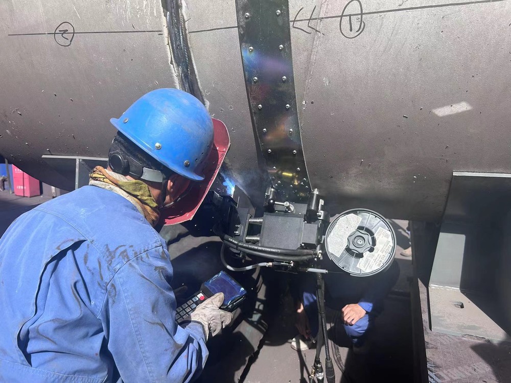 陜煤建設(shè)西北分公司：軌道式爬行機器人助力酒鋼綜合管網(wǎng)改造項目