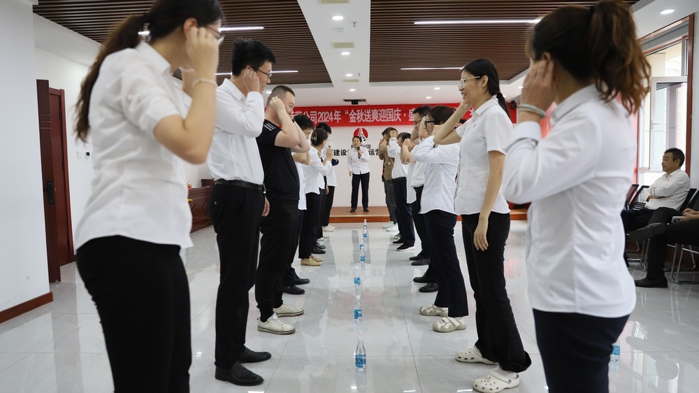 陜煤建設(shè)洗選煤運(yùn)營(yíng)公司開展“金秋送爽迎國(guó)慶，盛世華誕齊歡聚”主題活動(dòng)