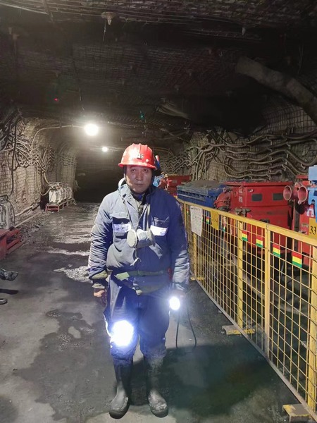 陜煤建設(shè)煤礦運營服務(wù)分公司：國慶佳節(jié)  安全生產(chǎn)有“我”在