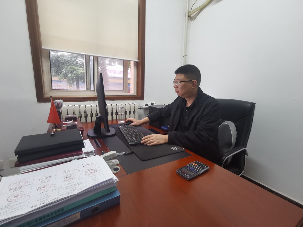 陜煤建設(shè)銅煤公司：在奮斗中奉獻(xiàn)無悔人生