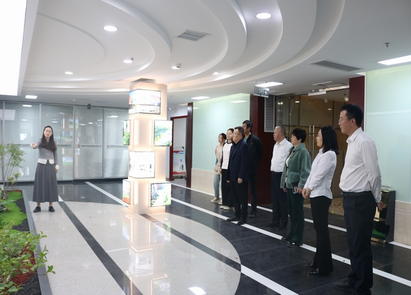 對標學(xué)習(xí)拓思路    創(chuàng)新實干再奮進