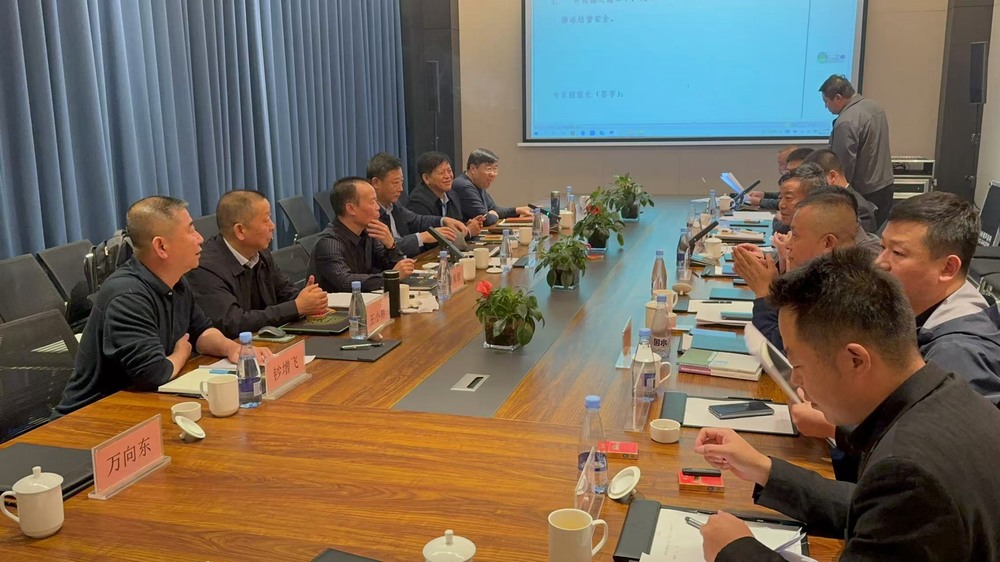 突破難題：陜煤建設(shè)礦建二公司曹家灘煤礦副立井掘進爆破技術(shù)方案專家論證會成功召開