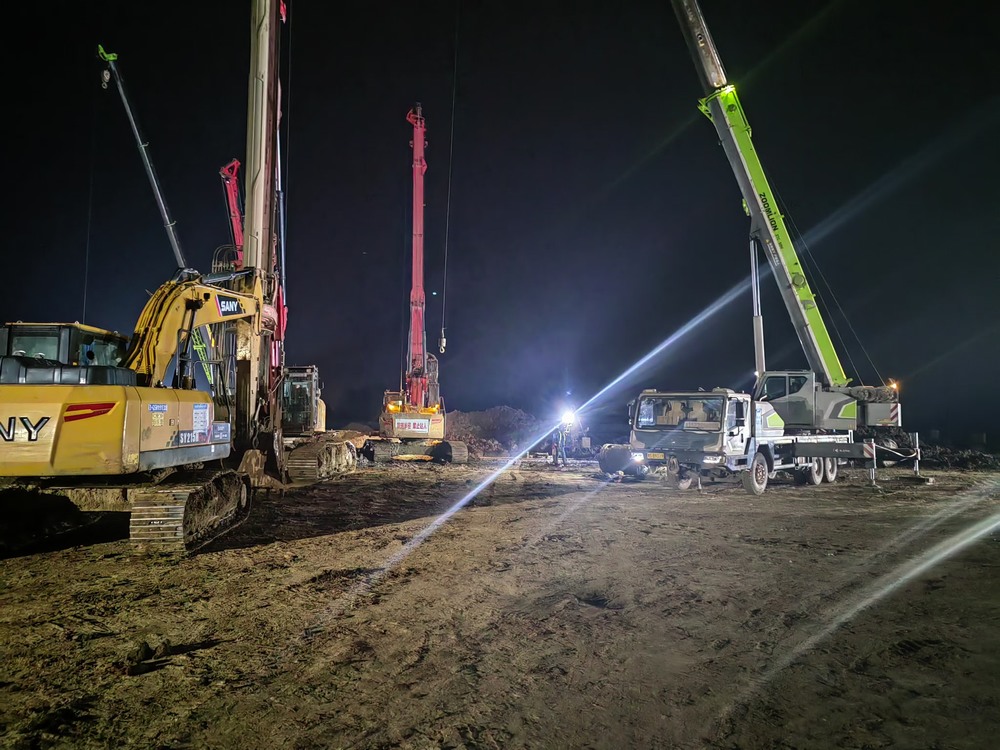 陜煤建設(shè)韓城分公司土建四項目部：夜幕下的奮斗，鑄就精品工程輝煌篇章