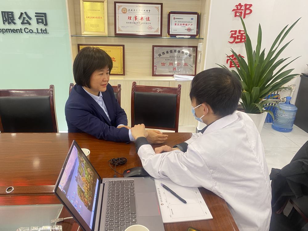 關(guān)愛(ài)女職工健康，護(hù)航最美“半邊天”