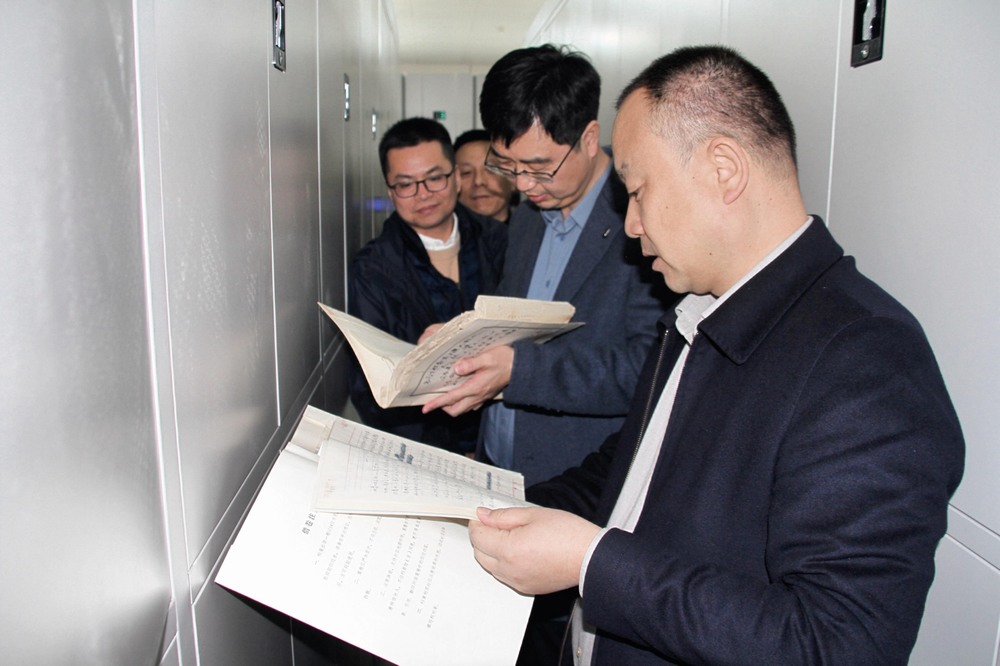 陜西陜煤啟遠科技有限公司董事長劉弓一行蒞臨陜煤建設銅煤公司調(diào)研交流 ?