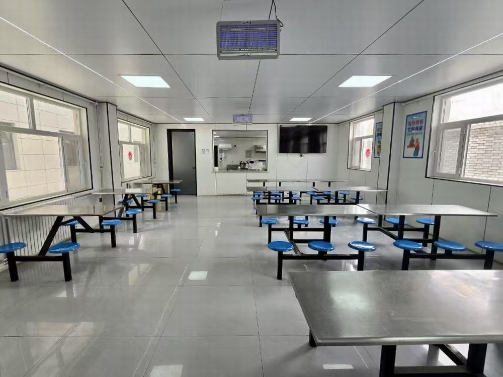 陜煤建設(shè)機(jī)電安裝公司曹家灘項(xiàng)目部：兩堂一舍，溫馨如家