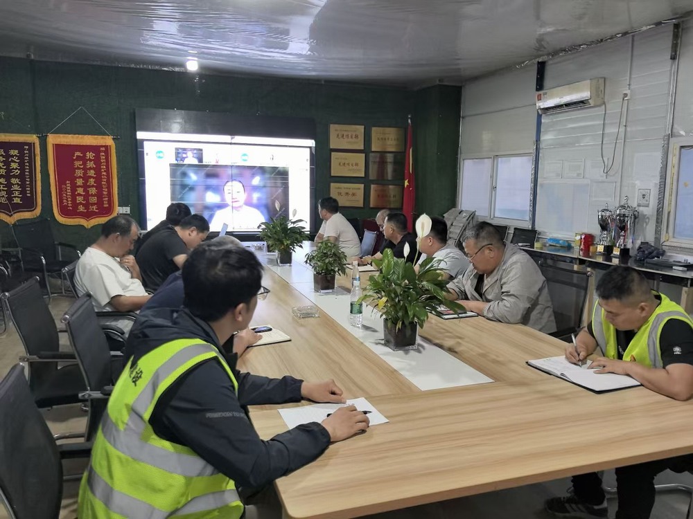 陜煤建設(shè)銅煤公司:多舉措開(kāi)展職工心理健康關(guān)愛(ài)行動(dòng)