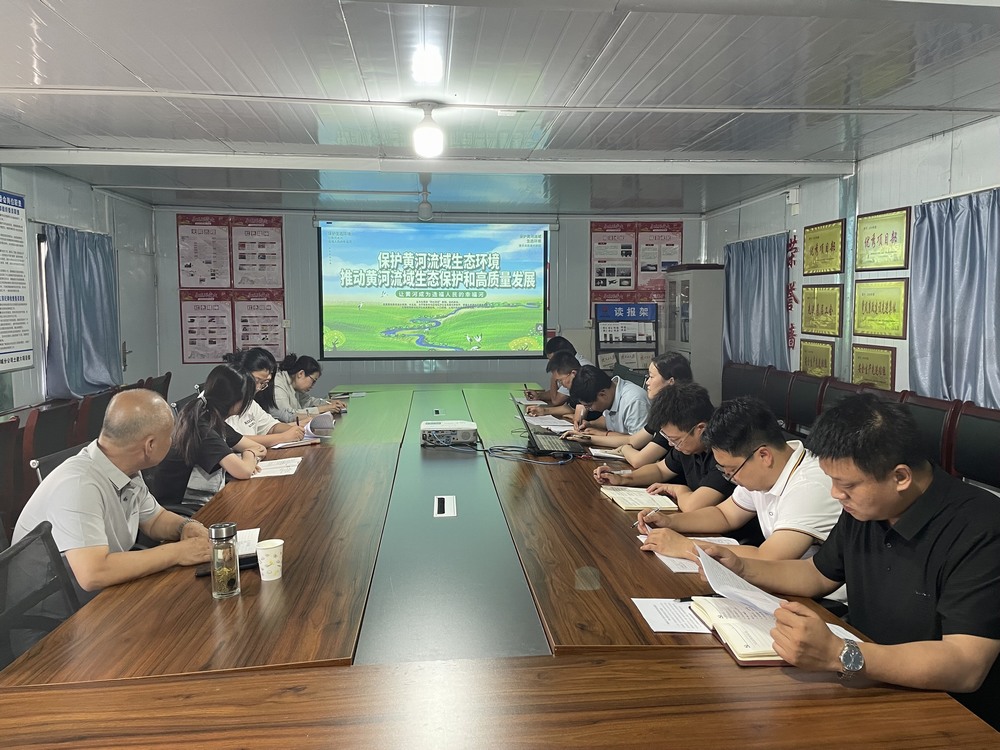 陜煤建設(shè)韓城分公司土建六項(xiàng)目部:多維度開(kāi)展“六五環(huán)境日”活動(dòng) 奏響綠色發(fā)展強(qiáng)音?