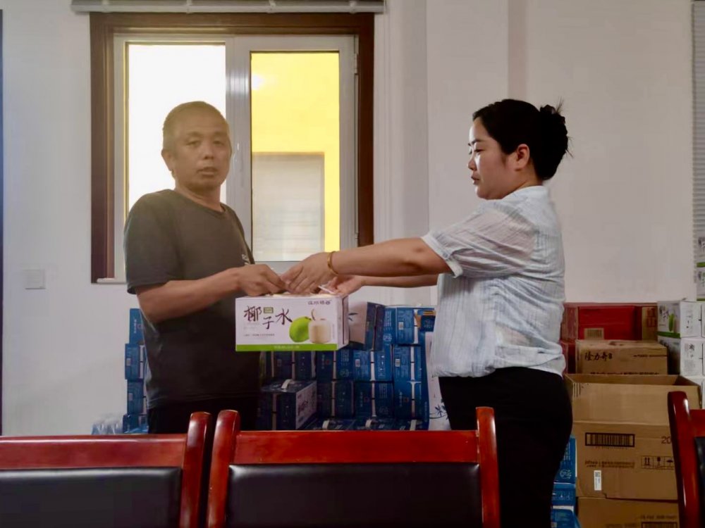 陜煤建設(shè)機(jī)電安裝公司小保當(dāng)項(xiàng)目部：高溫戰(zhàn)一線 清涼筑根基