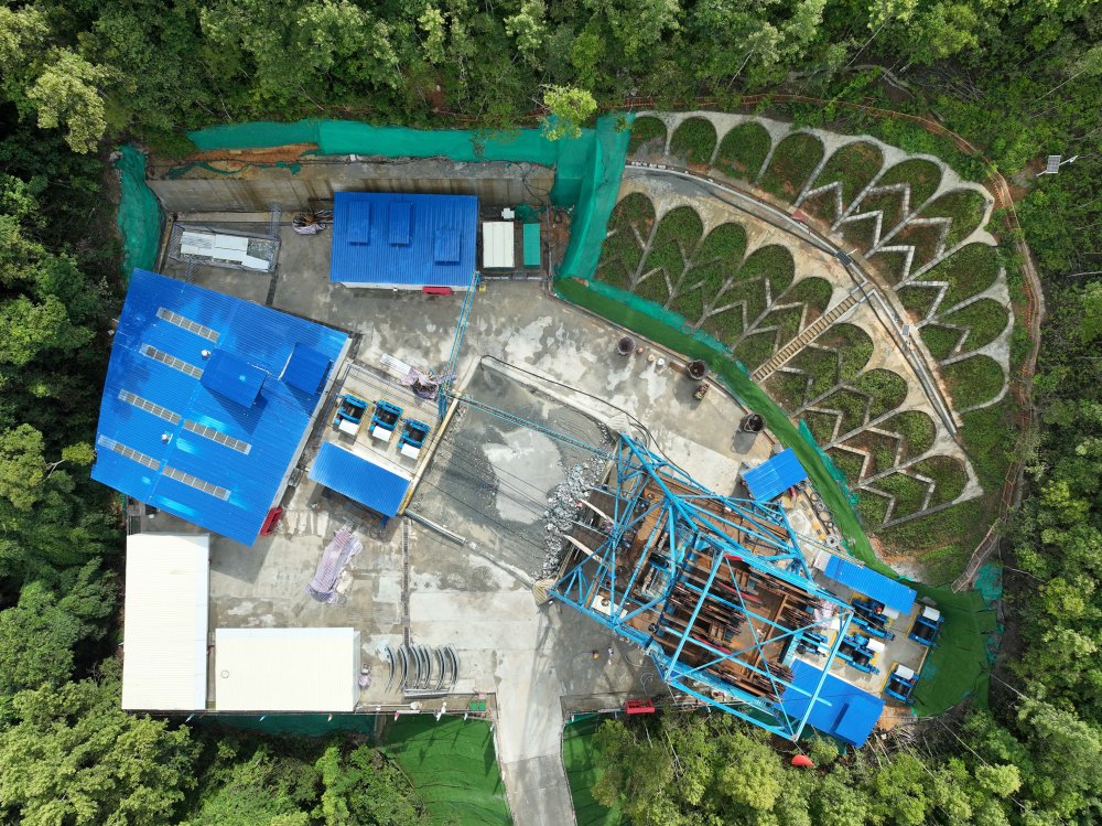 陜煤建設(shè)礦建三公司海南鸚哥嶺項目順利通過開工驗(yàn)收