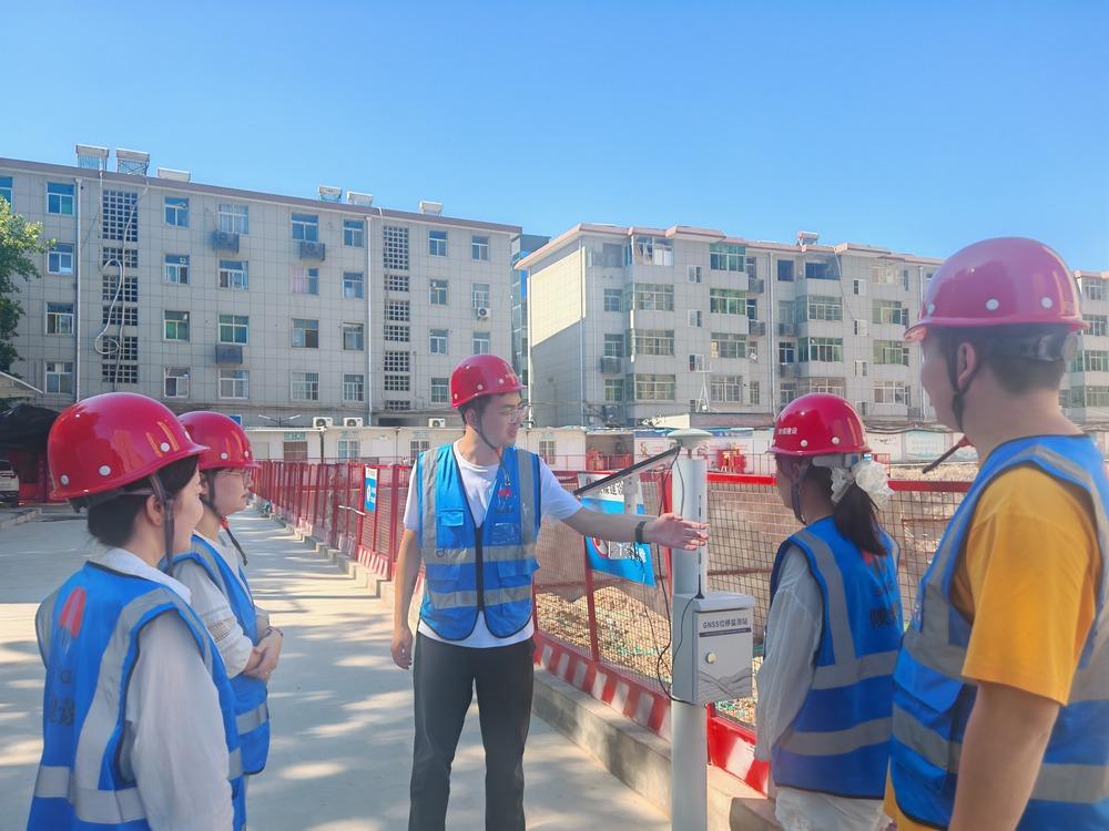 陜煤建設(shè)渭南分公司第八項(xiàng)目部：青年聯(lián)動(dòng)青安崗 巡查筑牢安全網(wǎng)