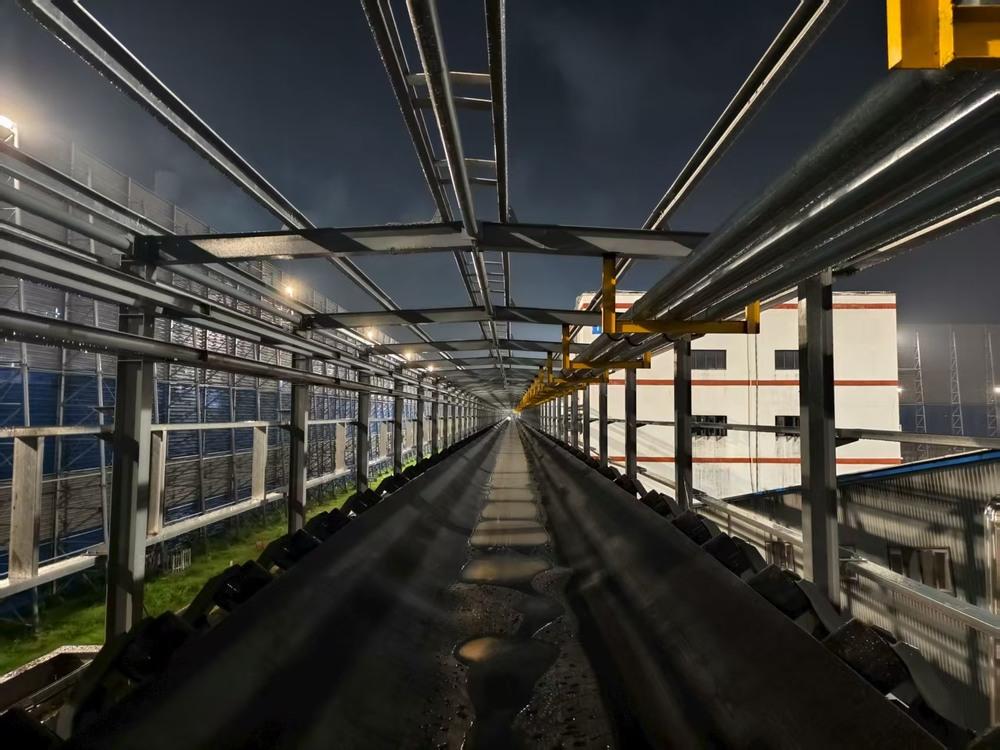 陜煤建設(shè)路橋分公司荊州項(xiàng)目部：風(fēng)雨無阻，決戰(zhàn)830節(jié)點(diǎn)目標(biāo)紀(jì)實(shí)