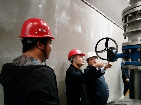 筑路架橋十余載，我們與改革共成長(zhǎng)