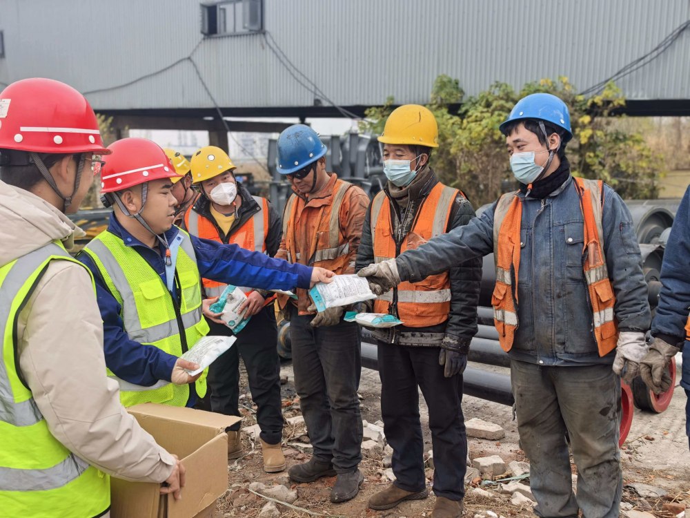 陜煤建設(shè)路橋分公司荊州項(xiàng)目收官?zèng)_刺守底線，暖心護(hù)航保平安