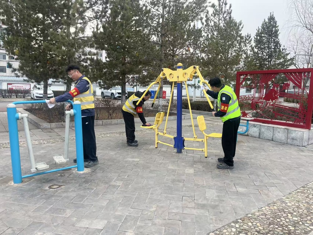 陜煤建設(shè)銅煤公司：雷鋒精神伴我行 志愿行動(dòng)顯擔(dān)當(dāng)