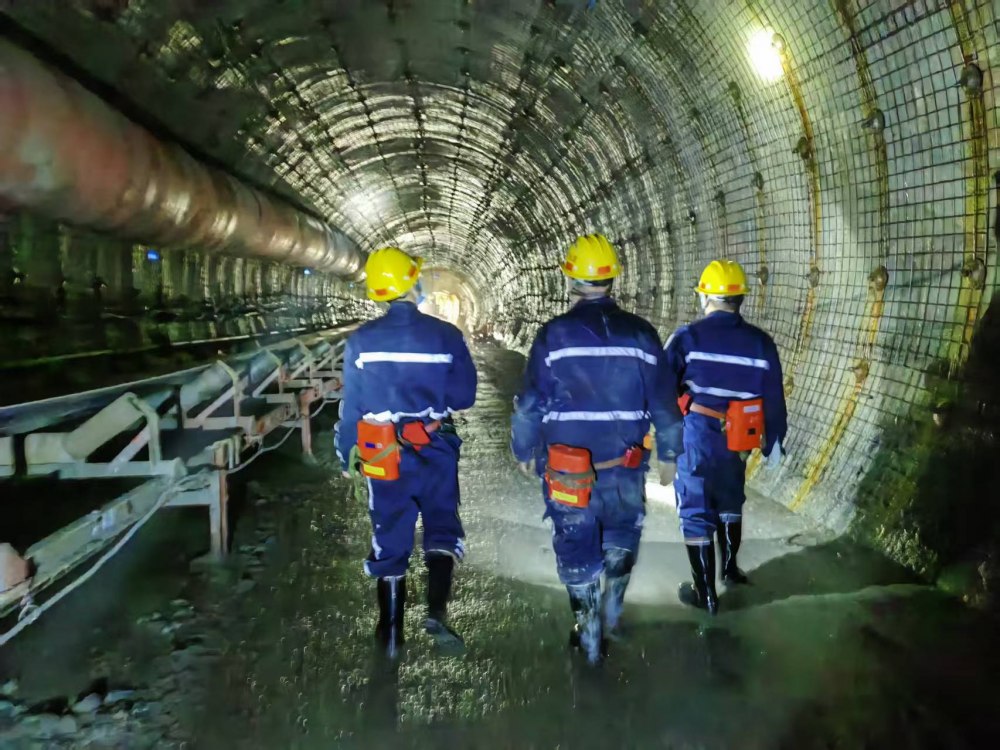 陜煤建設(shè)煤礦運(yùn)營服務(wù)分公司：實(shí)干爭春早 奮進(jìn)開門紅