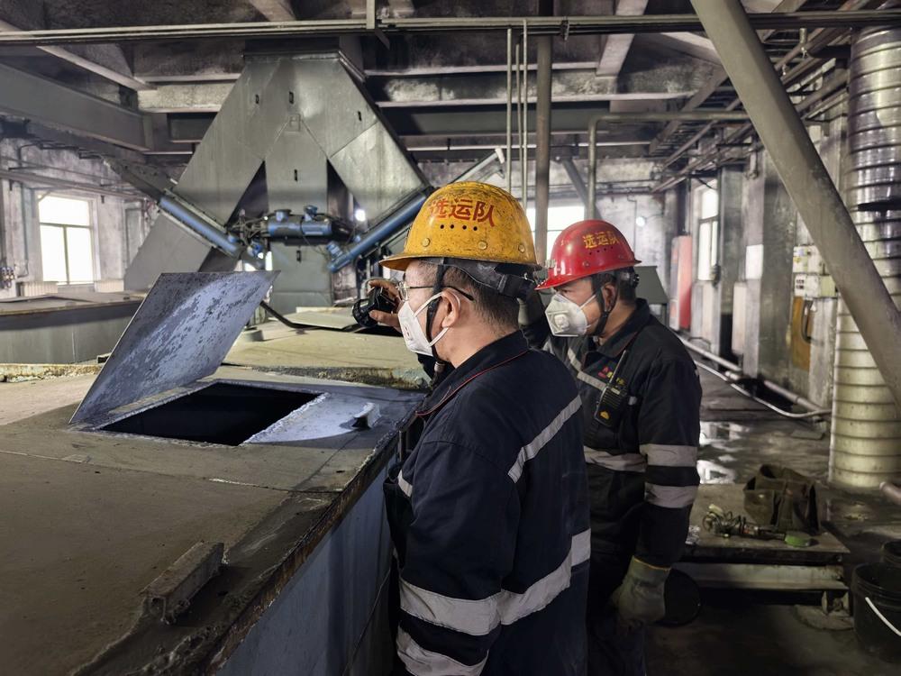 陜煤建設(shè)洗選煤運(yùn)營(yíng)公司澄合山陽運(yùn)營(yíng)項(xiàng)目部：安全管理“上手段”  硬核護(hù)航穩(wěn)生產(chǎn)